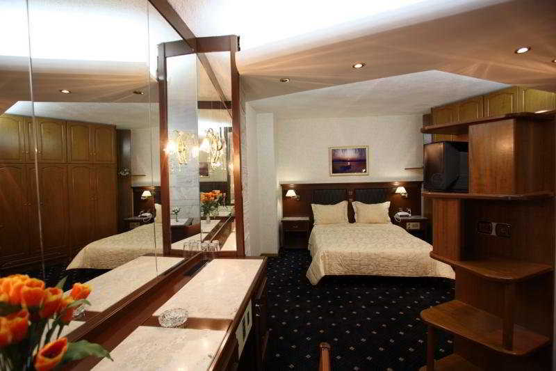 Tsamis Hotel Kastoria Luaran gambar